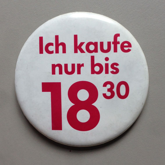 Schlado Button