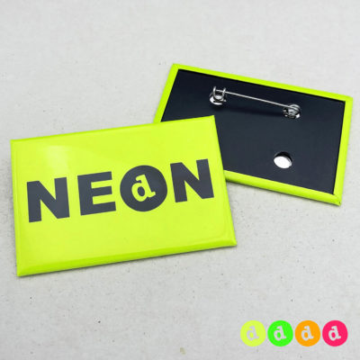 44x68mm Buttons NEON Nadel