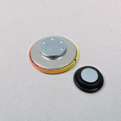 31mm Buttons mit Kleidungsmagnet 4