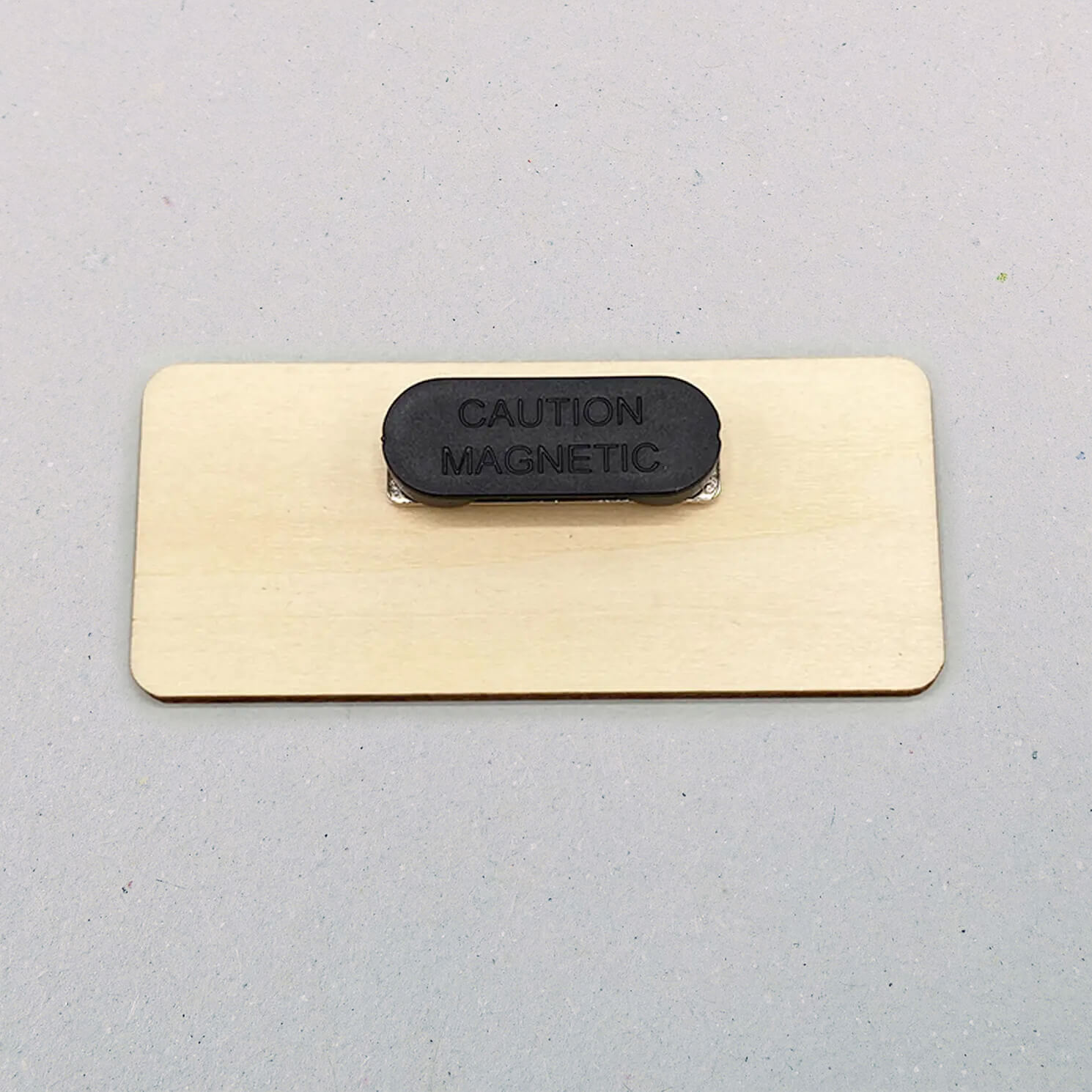 Namensschilder aus Holz - dailybuttons Produkte mit DEINEM Motiv