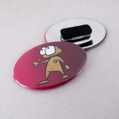 Ovaler Button mit Kleidungsmagnet